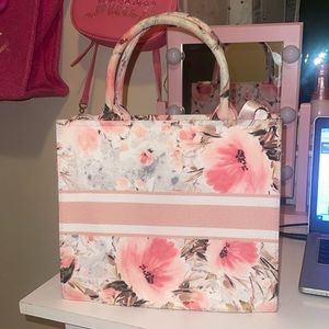 Floral Like Dreams Tote with Crossbody Strap